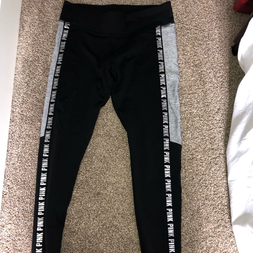 Victoria Secret pink leggings!